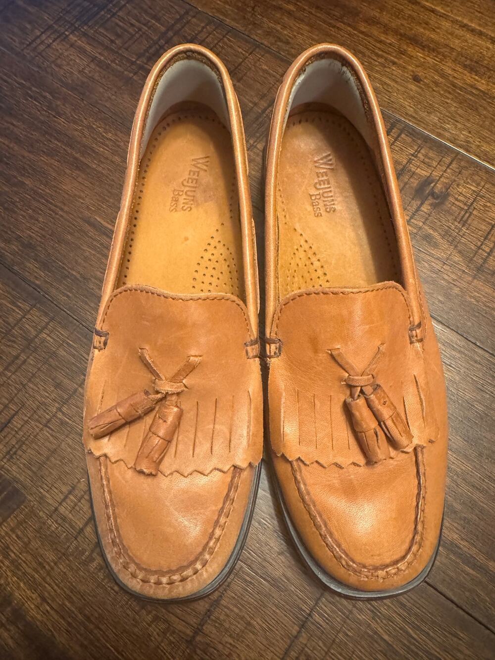 Bass Weejuns MARIETTA II Tassel Kiltie Loafers Womens Size 8.5 W Brown Leather